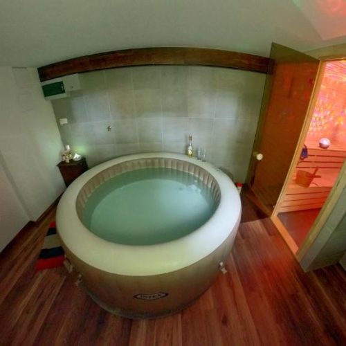 TOBO sauna a virivka v samostanej casti